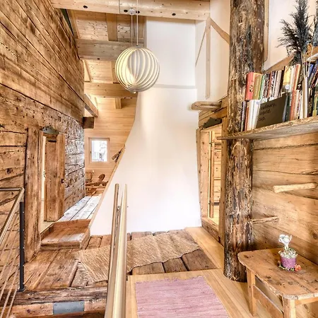 Haus Jup Tatil Evi *